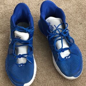 Nike Men Blue Athletic Shoes